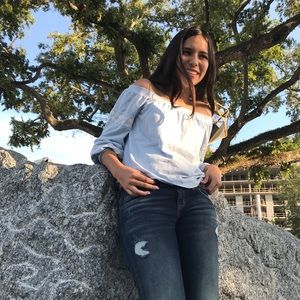 Meet your Posher, Stephanie